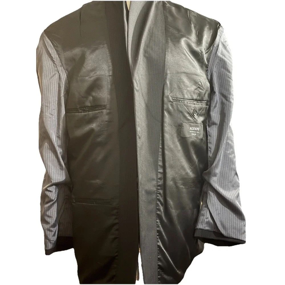 Alfani Exclusively for Macy's 3-Button Suit Set (38R / 38x30)